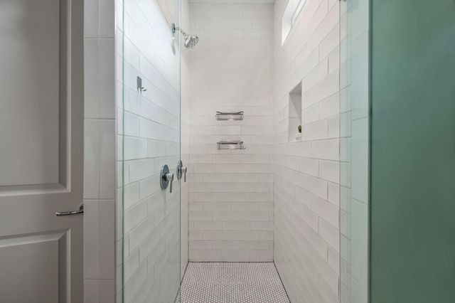 1301 Cometa ST A, Austin, TX 78721