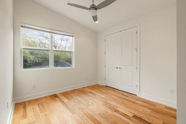 1301 Cometa ST A, Austin, TX 78721