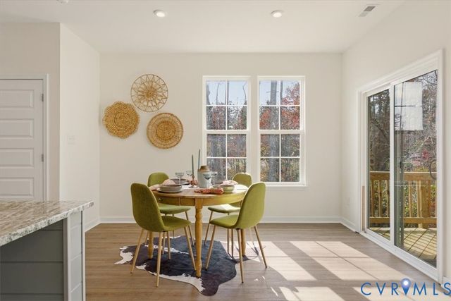 6640 Way Point Dr, Chester, VA 23234