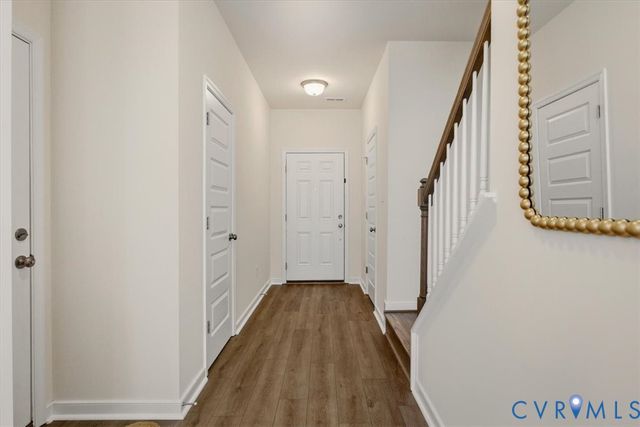 6640 Way Point Dr, Chester, VA 23234