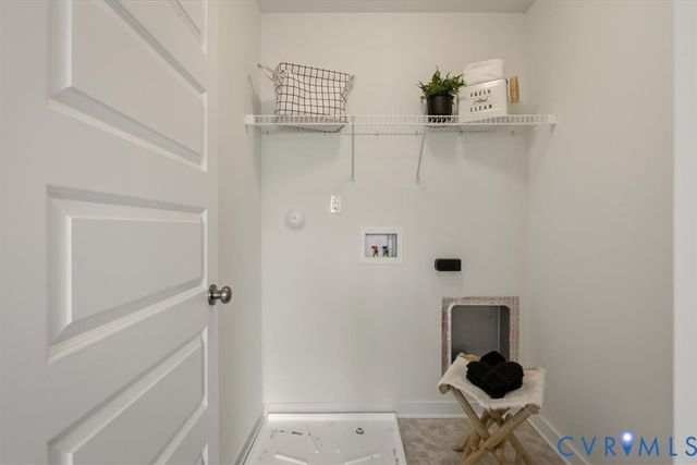 6640 Way Point Dr, Chester, VA 23234