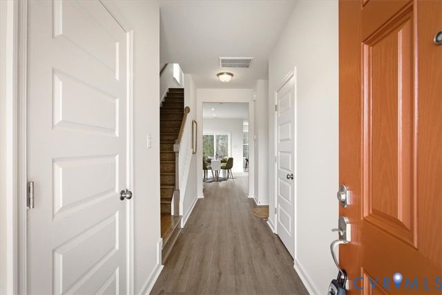 6640 Way Point Dr, Chester, VA 23234