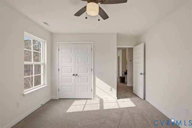 6640 Way Point Dr, Chester, VA 23234