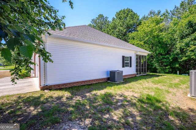 80 Heritage Drive, Chickamauga, GA 30707