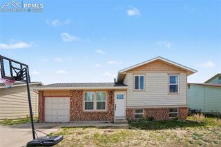 6711 Noble Street, Colorado Springs, CO 80915