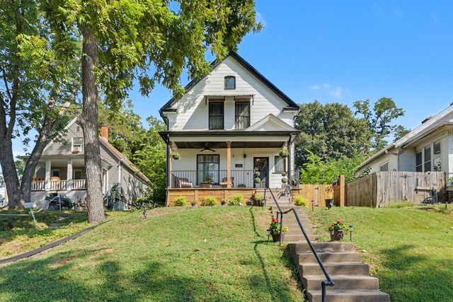 1718 W 9th Street, Davenport, IA 52804