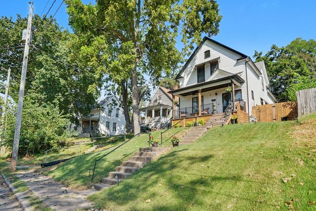 1718 W 9th Street, Davenport, IA 52804