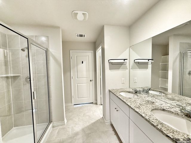 380 Arbor Hills, New Braunfels, TX 78130