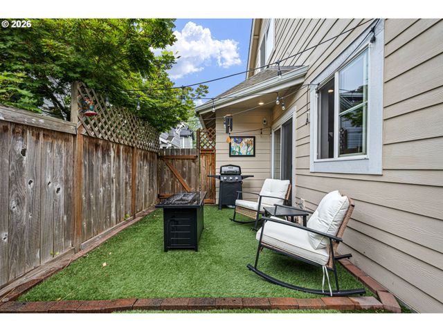 1620 HAMLET Ln, Eugene, OR 97402