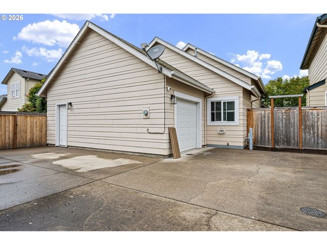 1620 HAMLET Ln, Eugene, OR 97402