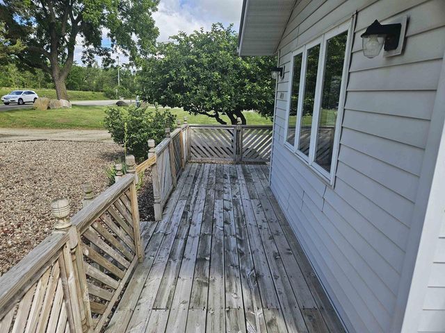 6904 E Buckeye Road, Madison, WI 53718