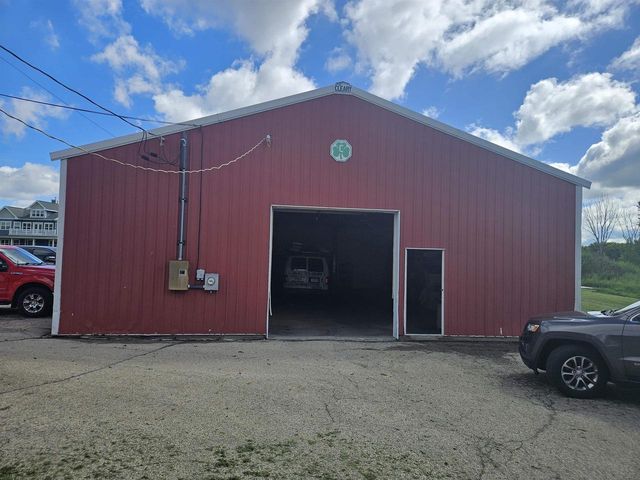 6904 E Buckeye Road, Madison, WI 53718