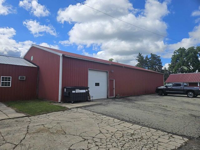6904 E Buckeye Road, Madison, WI 53718