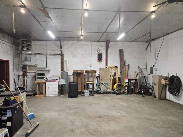 6904 E Buckeye Road, Madison, WI 53718