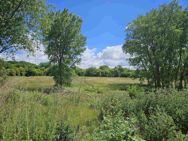 6904 E Buckeye Road, Madison, WI 53718