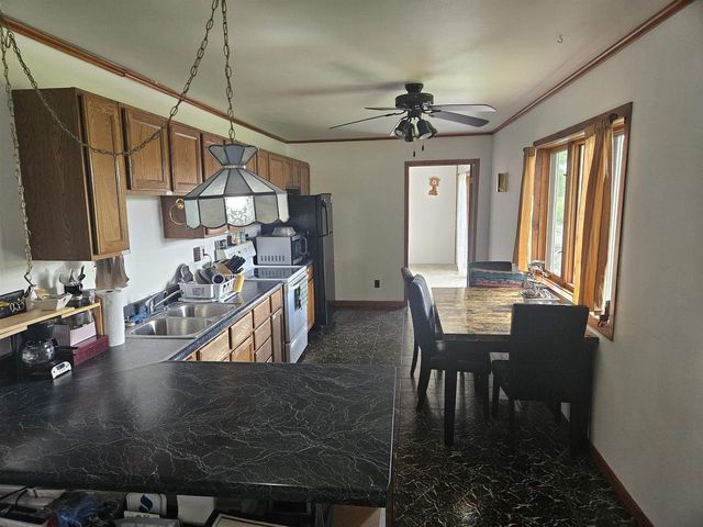 6904 E Buckeye Road, Madison, WI 53718