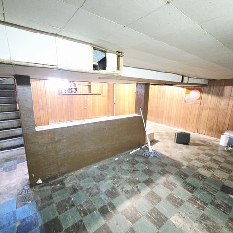 4947 Madison Street, Gary, IN 46408