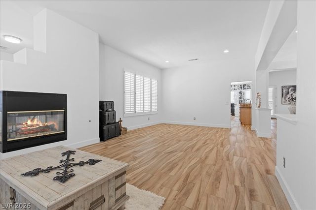 2204 Trident Maple Street, Las Vegas, NV 89117