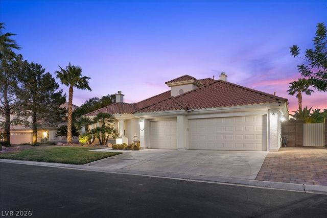 2204 Trident Maple Street, Las Vegas, NV 89117