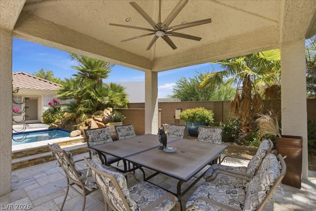 2204 Trident Maple Street, Las Vegas, NV 89117