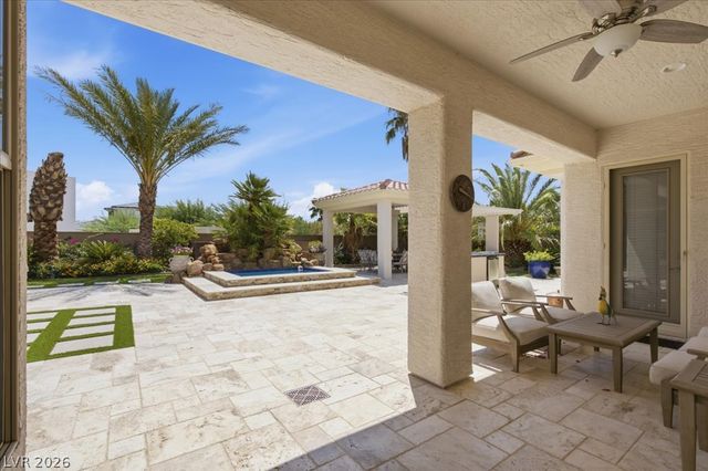 2204 Trident Maple Street, Las Vegas, NV 89117