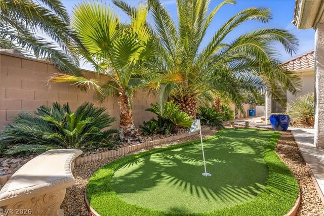 2204 Trident Maple Street, Las Vegas, NV 89117
