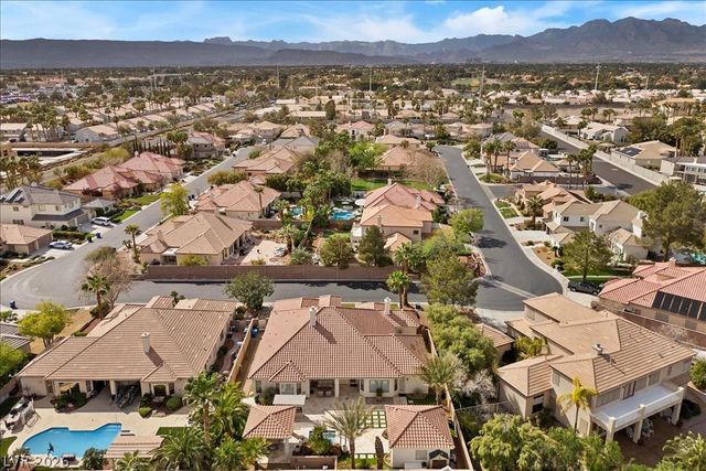 2204 Trident Maple Street, Las Vegas, NV 89117