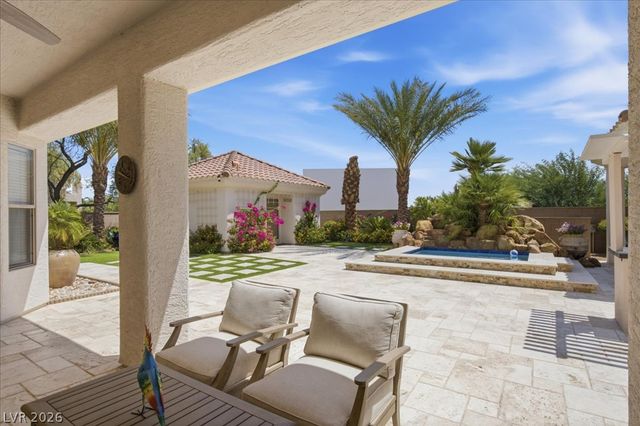 2204 Trident Maple Street, Las Vegas, NV 89117
