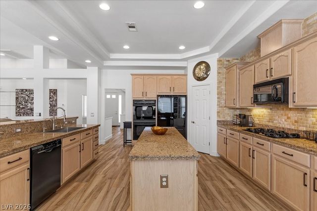 2204 Trident Maple Street, Las Vegas, NV 89117