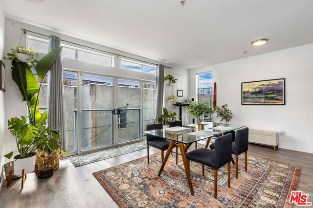 4215 Glencoe Avenue 206, Marina Del Rey, CA 90292