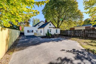 1165 Eggert Road, Amherst, NY 14226