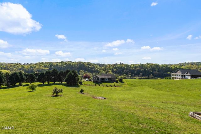 2869 Luther Catlett Circle, Sevierville, TN 37876