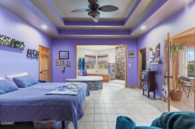 2869 Luther Catlett Circle, Sevierville, TN 37876