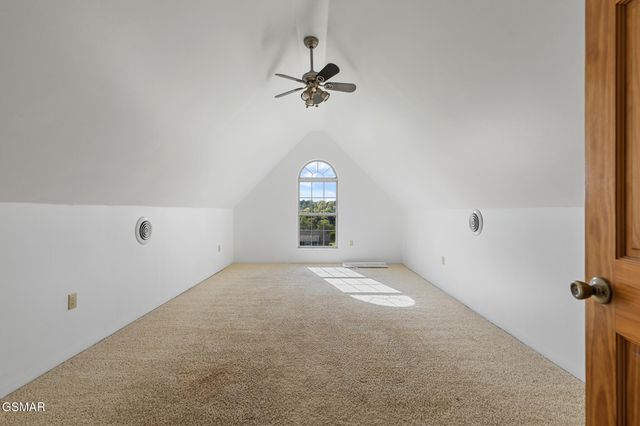 2869 Luther Catlett Circle, Sevierville, TN 37876