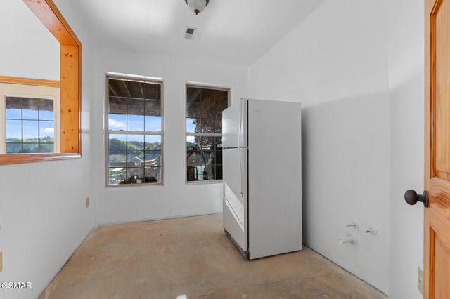 2869 Luther Catlett Circle, Sevierville, TN 37876