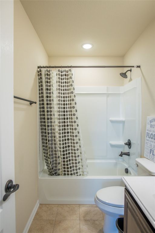 1305 Starlight Avenue, Aubrey, TX 76227 — photo 3