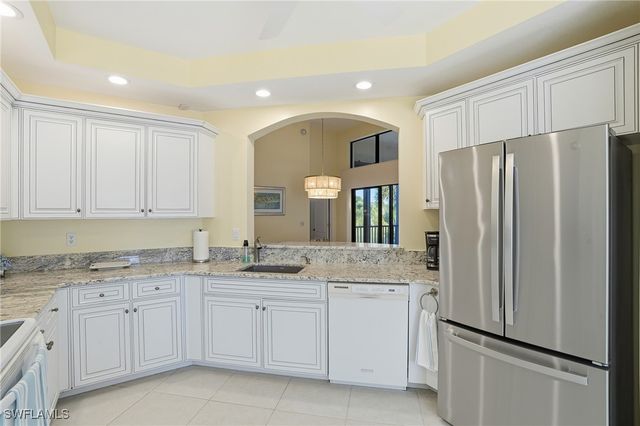 7048 Pelican Bay BLVD C302, Naples, FL 34108