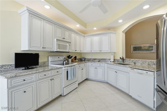 7048 Pelican Bay BLVD C302, Naples, FL 34108