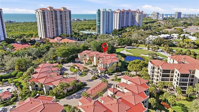 7048 Pelican Bay BLVD C302, Naples, FL 34108