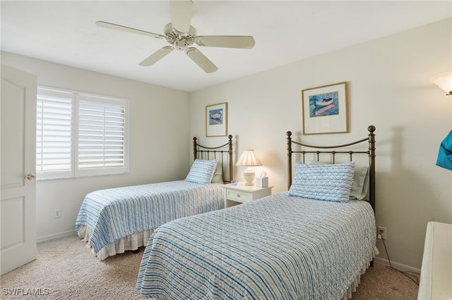 7048 Pelican Bay BLVD C302, Naples, FL 34108