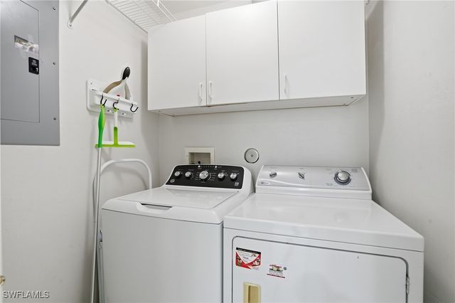 7048 Pelican Bay BLVD C302, Naples, FL 34108