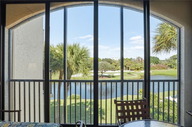 7048 Pelican Bay BLVD C302, Naples, FL 34108