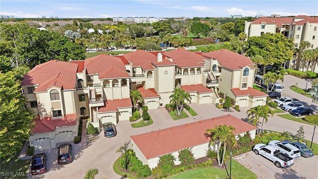 7048 Pelican Bay BLVD C302, Naples, FL 34108