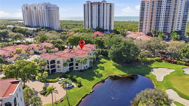 7048 Pelican Bay BLVD C302, Naples, FL 34108