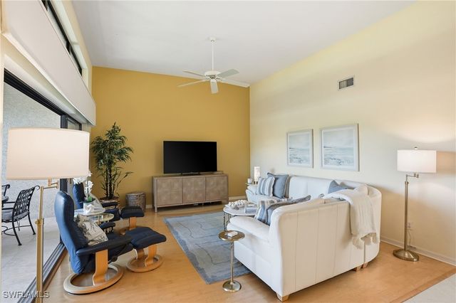 7048 Pelican Bay BLVD C302, Naples, FL 34108