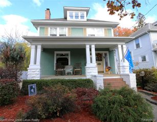 2105 6th Street, Bay City, MI 48708