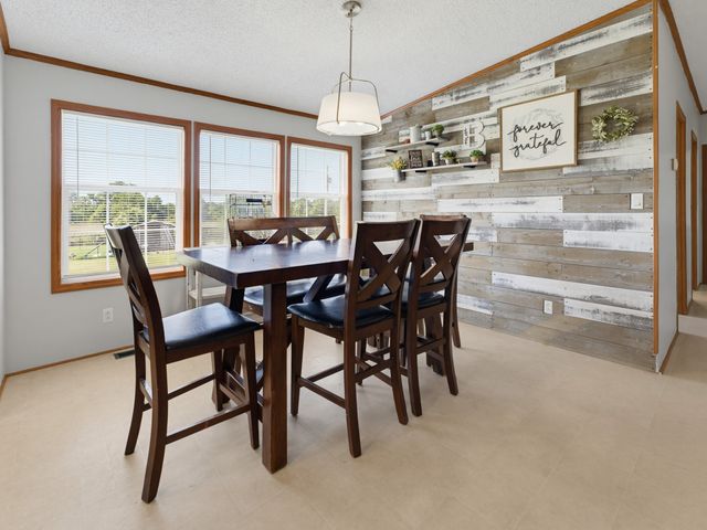 212 Private Road 1307, Bridgeport, TX 76426