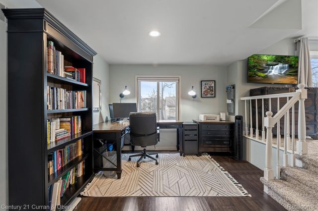 3365 Buckingham Trail, West Bloomfield Charter Township, MI 48323