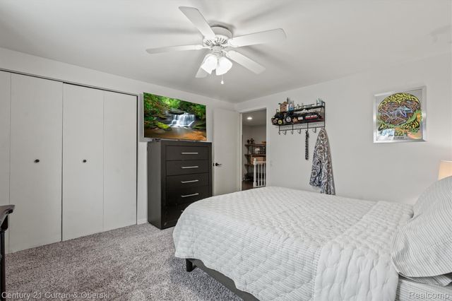 3365 Buckingham Trail, West Bloomfield Charter Township, MI 48323