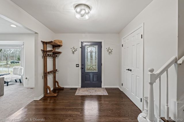 3365 Buckingham Trail, West Bloomfield Charter Township, MI 48323